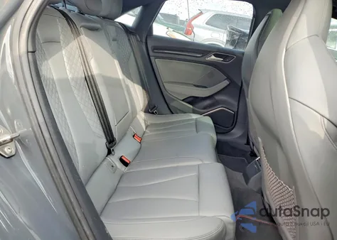 2019 Audi S3 Premium Plus z USA, uszkodzony, nr VIN WAUB1GFF4KA123336